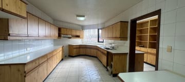 DEPARTAMENTO EN VENTA – 340 m² | Av. Brasil, Quito Tenis (AAG)