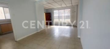 Casa en venta en Samanes Uno - 3 dormitorios y guardianía 24h