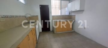Casa en venta en Samanes Uno - 3 dormitorios y guardianía 24h