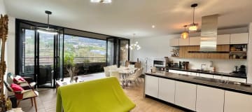 RENTO SUITE AMPLIA CON BALCON EN AQUARELA