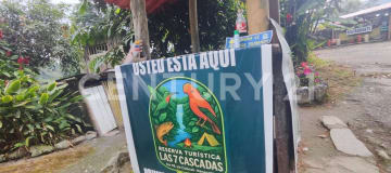 Bosque de 18 ha con cascadas y restaurante cerca de Quito
