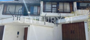Oficina remodelada en Quito centro-norte, 324m², USD 2,000
