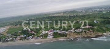Lote urbano de 1,634m² en Ballenita para proyectos residenciales