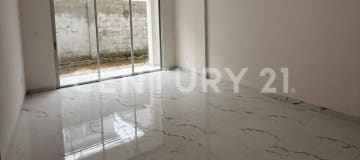 Casa en Millenium Village 173m² con piscina y canchas