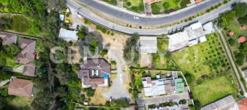 Terreno 4421m² en Cumbayá - Ideal para desarrollo inmobiliario