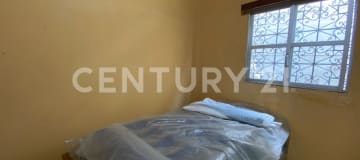 Casa cerca del mar: 4 dormitorios, ideal para negocio o vivir