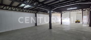 Bodega de 237m² en Almax 3 con mezzanine y 3 parqueos