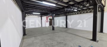 Bodega de 237m² en Almax 3 con mezzanine y 3 parqueos