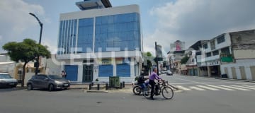 Oficinas en alquiler de varios tamaños en excelente ubicación
