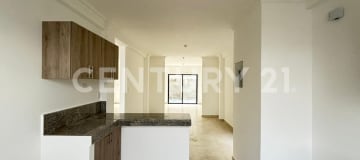 Casa 149m²: 4 dormitorios con piscina y canchas