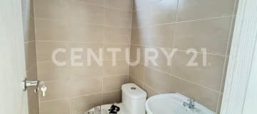 Casa 149m²: 4 dormitorios con piscina y canchas