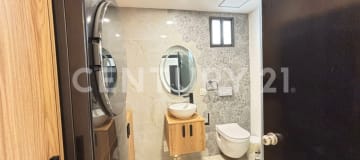 Casa 3 hab. c/baño privado, BBQ y piscina en condominio