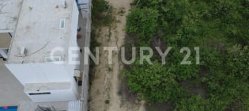 Terreno en venta en Cristal Azul, Manta - 199m² con servicios
