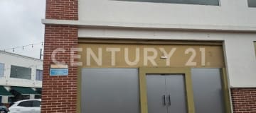 Local comercial 95m² con 2 A/C en zona comercial - Alquiler + IVA