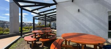 VENTA Departamento 2 dormitorios con balcón- La Carolina. CW