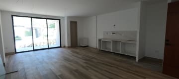 Venta Suite con patio a estrenar. En la mejor zona de Cumbayá. Cerca de la USFQ. SC