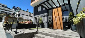 Suite exclusiva con jacuzzi, gimnasio y terraza BBQ