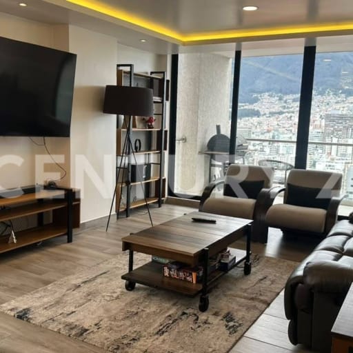 Depto. 170m² en La Coruña, vista ciudad, USD 275,000