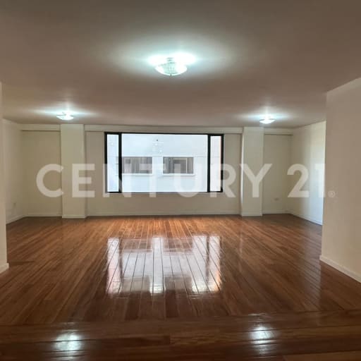 Departamento remodelado 260m² en El Bosque con vista panorámica