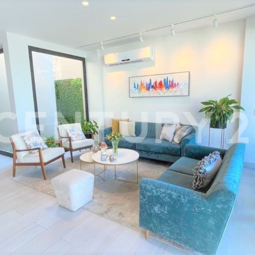 Casa en Ciudad Celeste con piscina y áreas recreativas