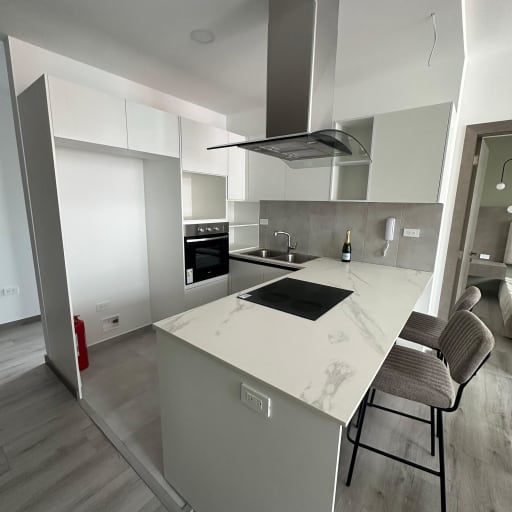 VENTA Departamento 2 dormitorios- La Carolina. CW