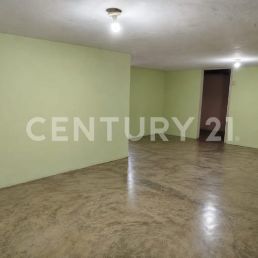 Casa funcional en zona estratégica, ideal para inversión