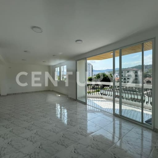 Departamento remodelado en venta - 158m² con 3 habitaciones