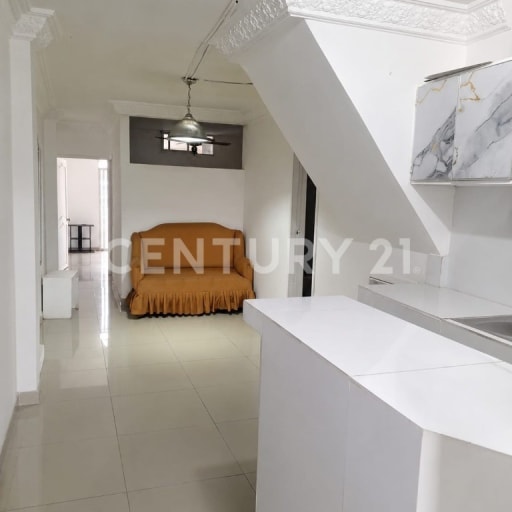 Departamento funcional de 35m², 3er piso, ideal para 3 personas