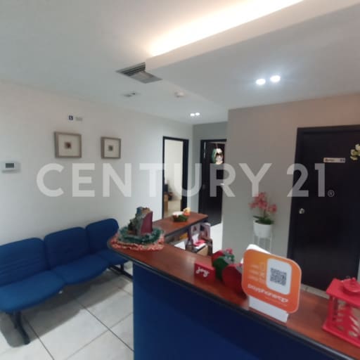 Consultorio 105m² en Kennedy Norte, 6 ambientes y 2 baños