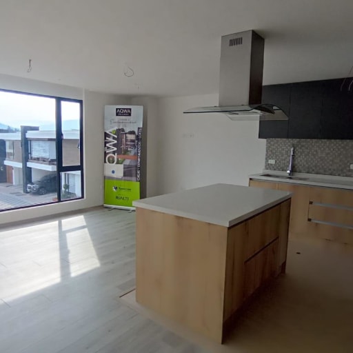 Venta LOFT 2 dormitorios, 2 parqueaderos **Tumbaco, YC