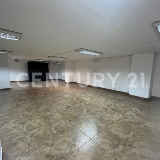 Local en renta 140m² en La Mariscal: ideal para oficinas o centros