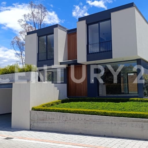 Casa de lujo por estrenar en Tumbaco, 286 m² - Conjunto exclusivo