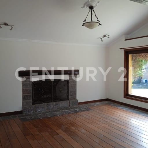 Casa amplia en venta en La Armenia