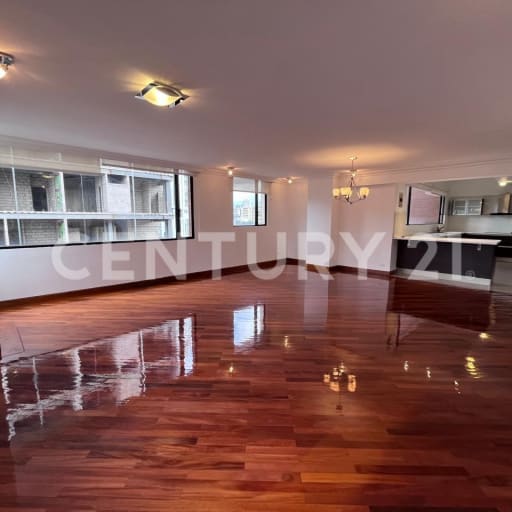 Depto. remodelado 3 hab. cerca de La Carolina, $900