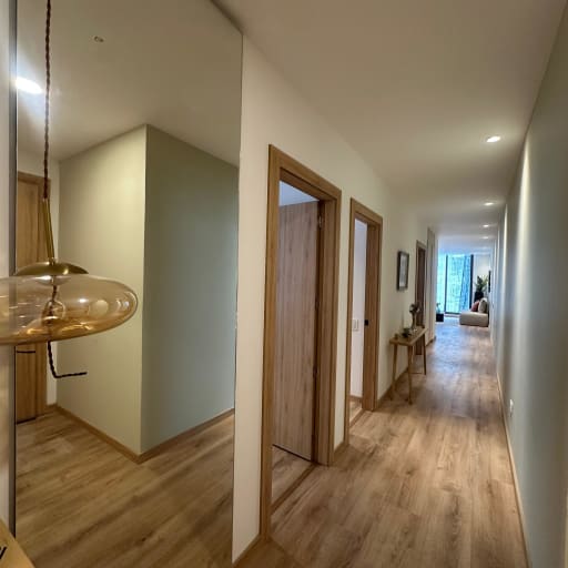 Venta Departamento piso 17 de 2 Habitaciones. Sector La Carolina. Av Shyris. IR