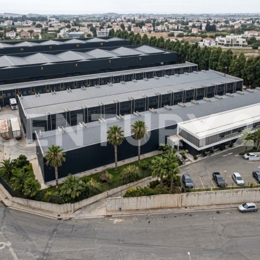 Bodegas logísticas AleLog - 13,500m² - Altura 12m - Estratégicas