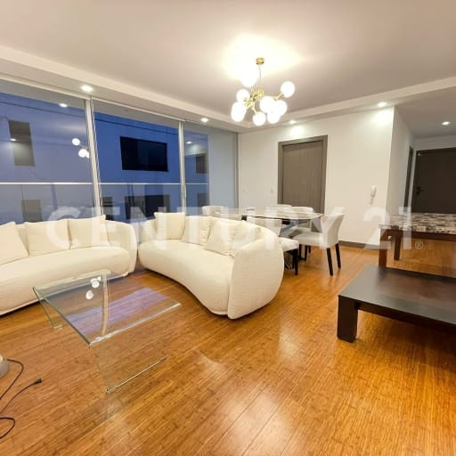 Depto. en Quito Tenis: 2 dormitorios en zona residencial exclusiva