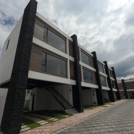 Venta loft 2 habitacionesTumbaco AB