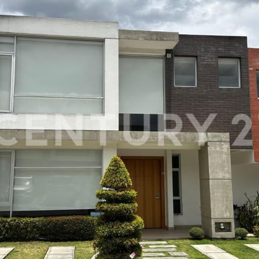 Casa moderna con piscina - 3 hab, pergola y seguridad 24/7
