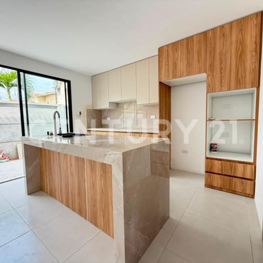 Departamento en Alcántara con patio, $117K, reserva $2K