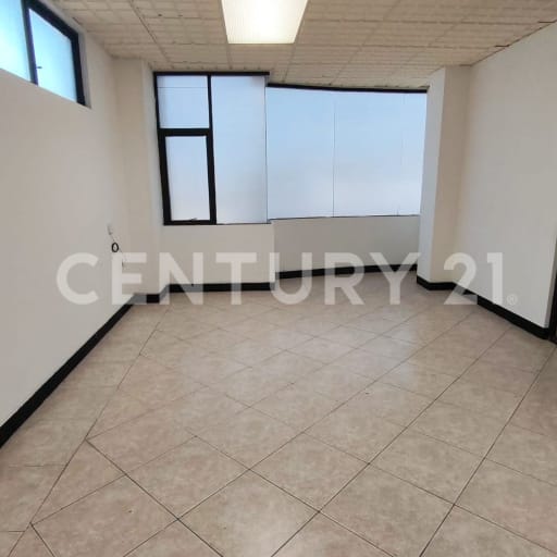 Oficina en Kennedy Norte, 2do piso, 76.28 m²