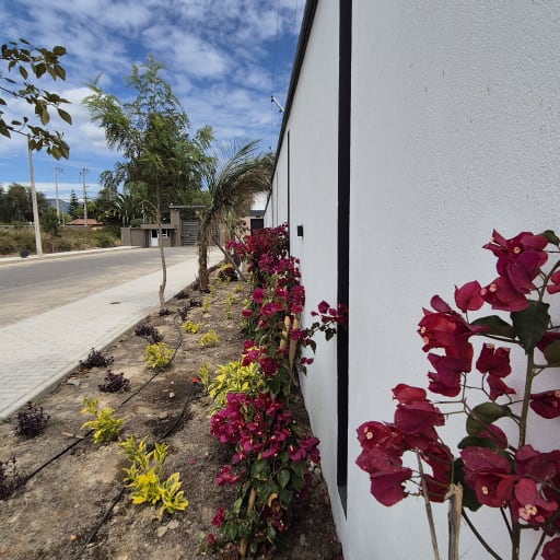 Terreno en venta en Puembo, dentro de una urbanización exclusiva de baja densidad