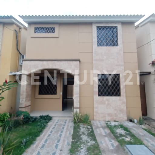 Casa 108m² en Milav Vía a Salitre con piscina y gimnasio - $115K