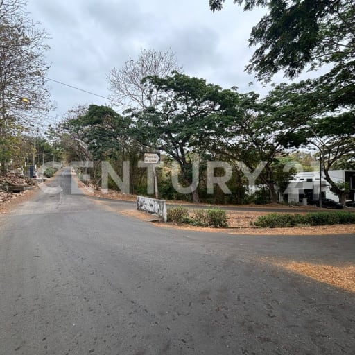 Terreno en venta en Urb. Lago de Capeira - Vista espectacular