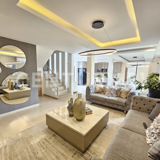 Residencia de lujo en urbanización exclusiva, 4 dormitorios