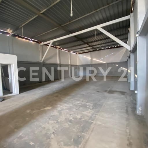 Bodega estratégica en Altagracia, 5m altura libre - Manta