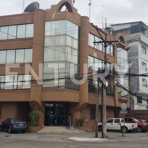 Oficina premium 193m² en Kennedy Norte, cerca Mall del Sol