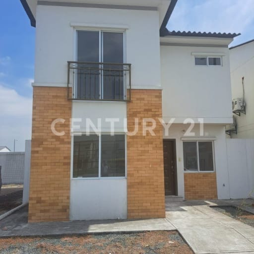 Casa 120 m², 3 hab. en planta alta, $119K