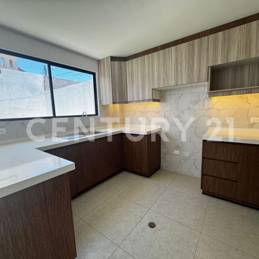 Casa en conjunto con vista al Cotopaxi - 125m² en Inchalillo