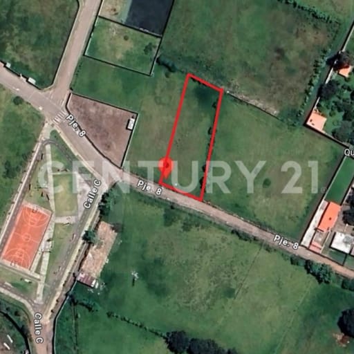 Lote plano en Pifo, escritura individual, servicios básicos